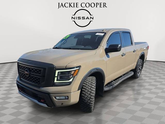 2021 Nissan Titan PRO-4X 4WD photo