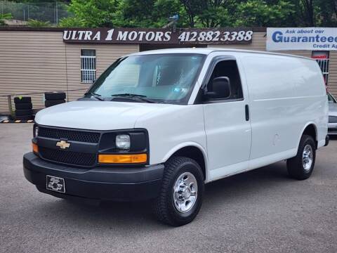 2015 Chevrolet Express Cargo  RWD photo