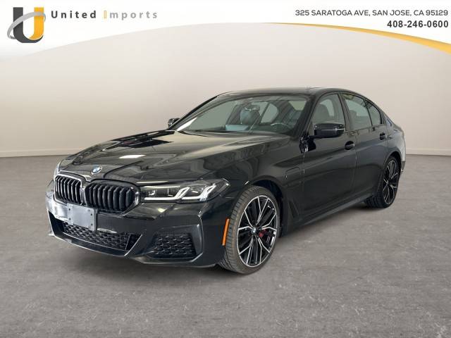 2021 BMW 5 Series 530e RWD photo