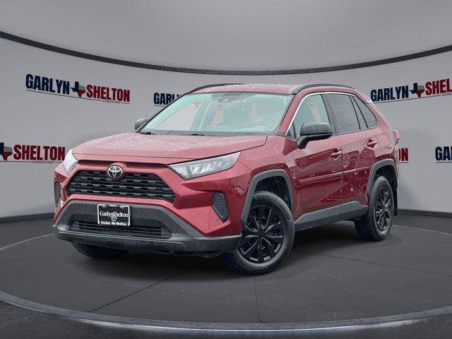 2020 Toyota RAV4 LE FWD photo