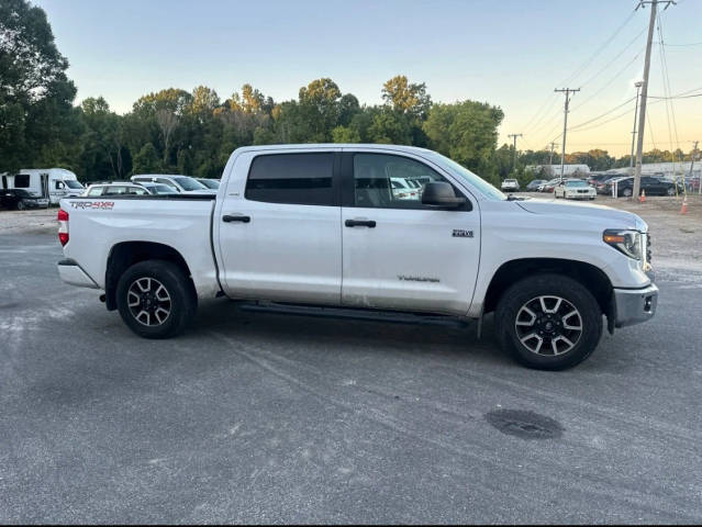 2021 Toyota Tundra SR5 4WD photo