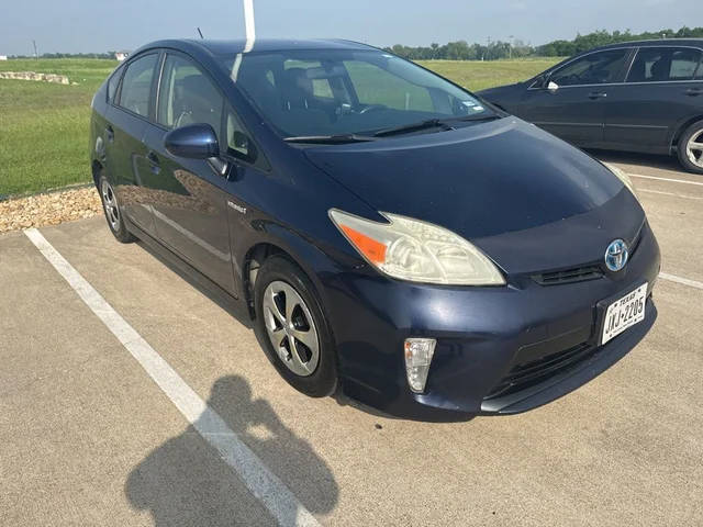 2015 Toyota Prius One FWD photo