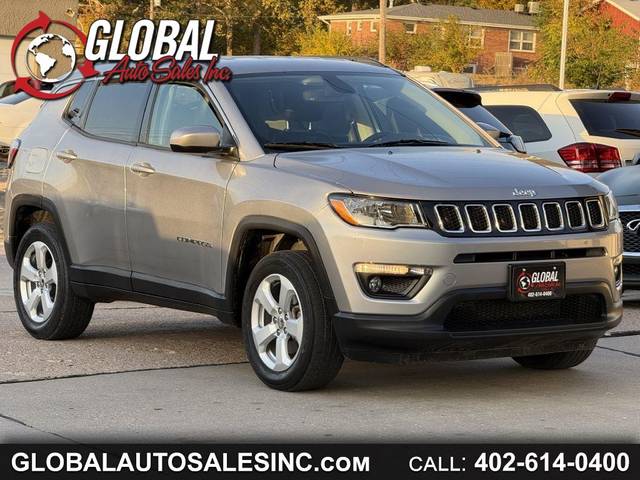 2021 Jeep Compass Latitude 4WD photo