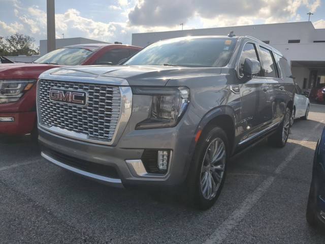 2021 GMC Yukon XL Denali RWD photo