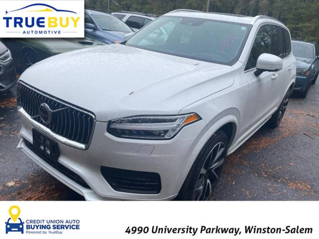 2021 Volvo XC90 Momentum AWD photo