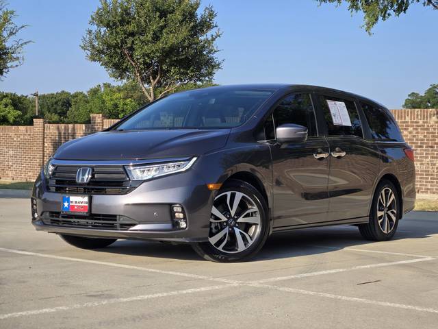 2021 Honda Odyssey Touring FWD photo