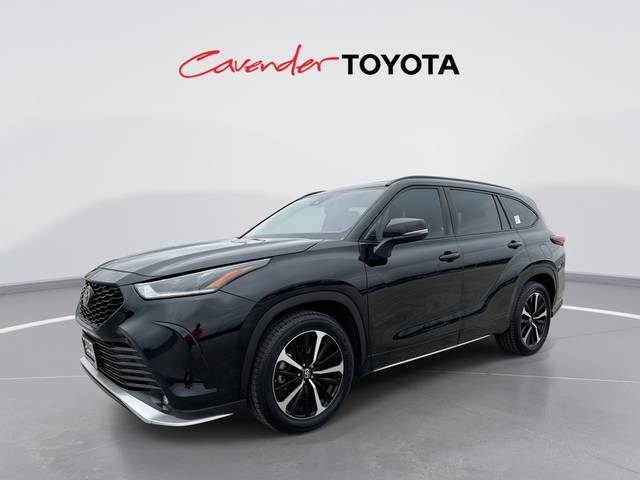 2021 Toyota Highlander XSE FWD photo