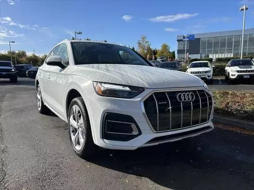 2021 Audi Q5 Premium Plus AWD photo