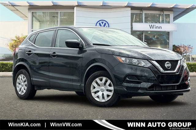 2020 Nissan Rogue Sport S FWD photo