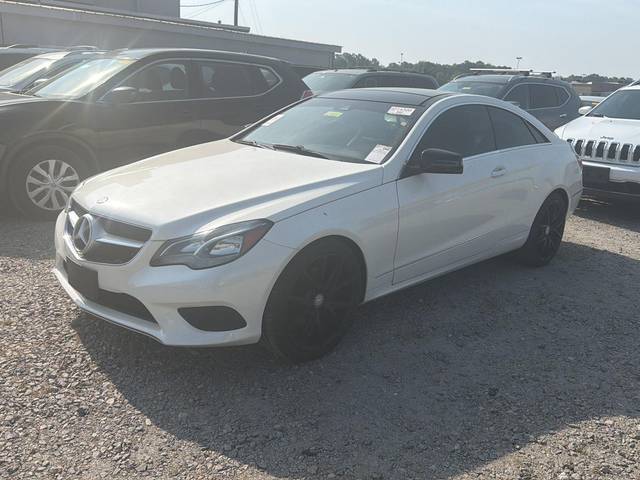2015 Mercedes-Benz E-Class E 400 AWD photo