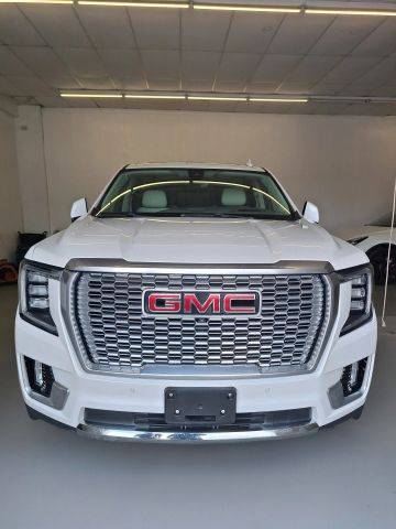 2021 GMC Yukon XL Denali 4WD photo
