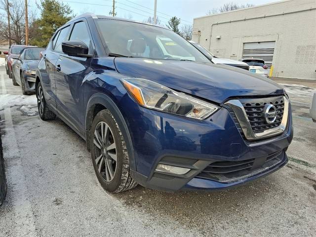 2020 Nissan Kicks SR FWD photo