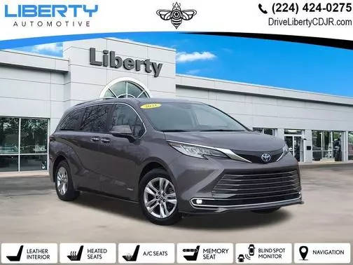 2021 Toyota Sienna Limited FWD photo