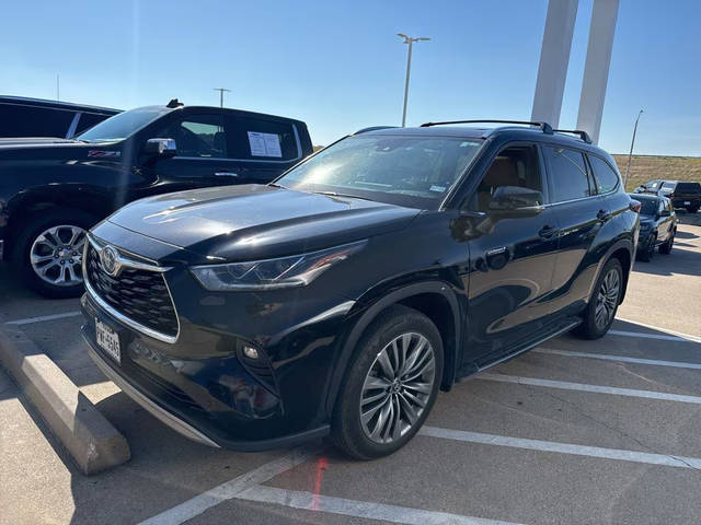 2021 Toyota Highlander Hybrid Platinum FWD photo