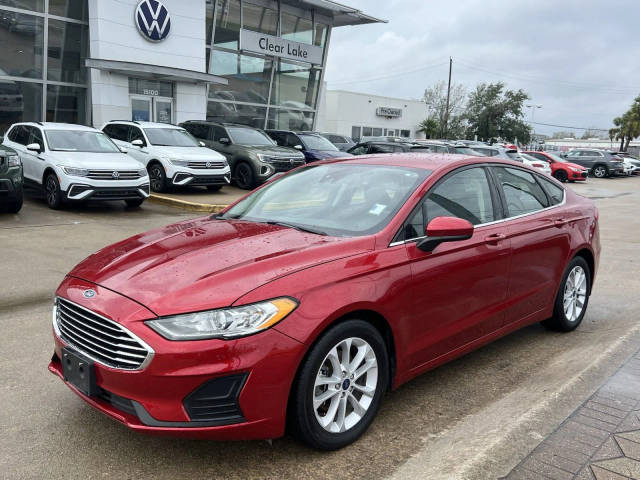 2020 Ford Fusion SE FWD photo