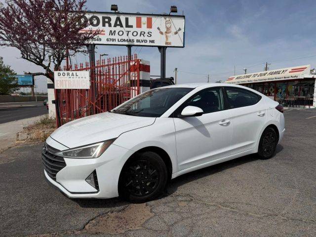 2020 Hyundai Elantra SE FWD photo
