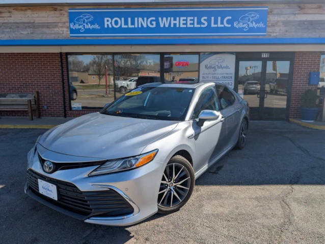 2021 Toyota Camry Hybrid XLE FWD photo