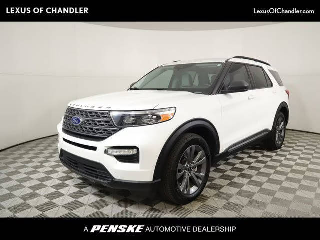 2021 Ford Explorer XLT 4WD photo