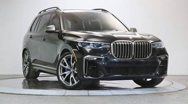 2021 BMW X7 M50i AWD photo