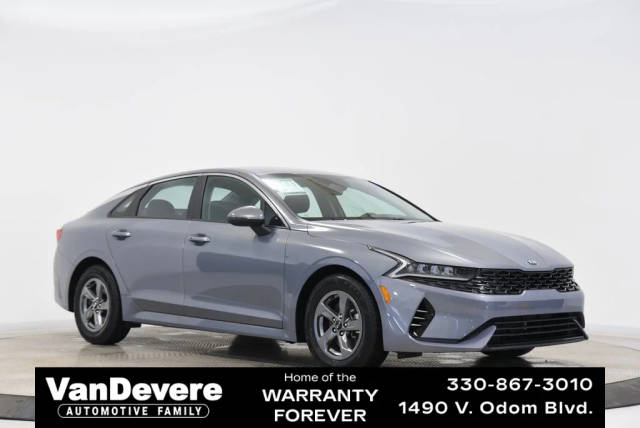 2021 Kia K5 LXS FWD photo