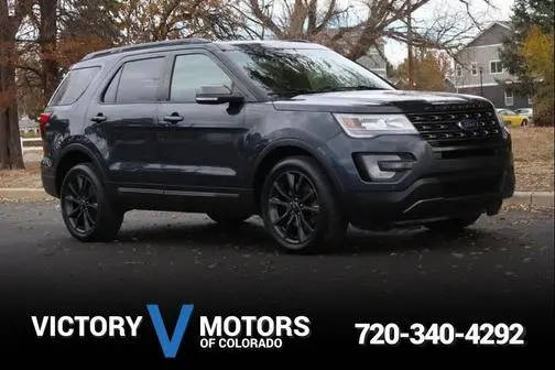 2017 Ford Explorer XLT 4WD photo