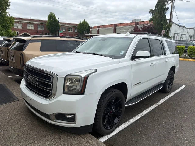 2020 GMC Yukon XL SLT 4WD photo