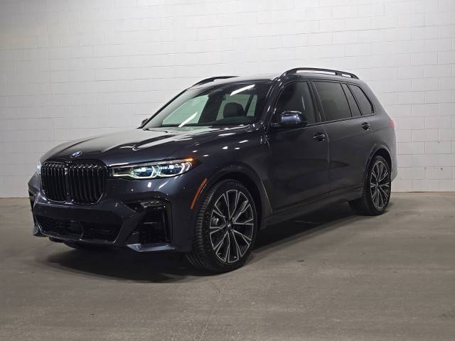 2021 BMW X7 M50i AWD photo