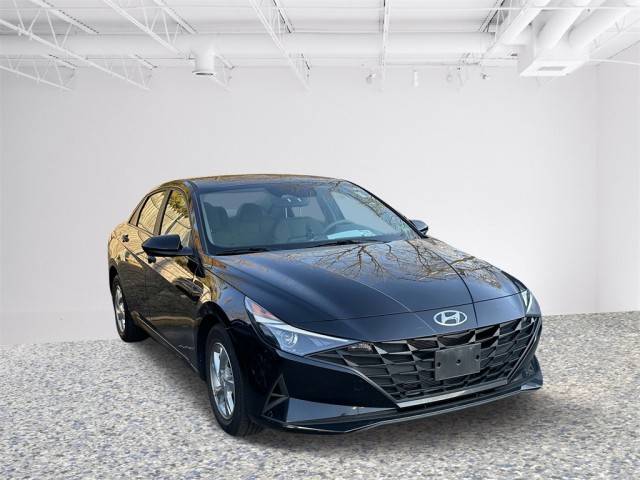 2021 Hyundai Elantra SE FWD photo