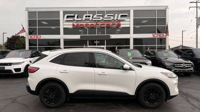 2020 Ford Escape SE AWD photo