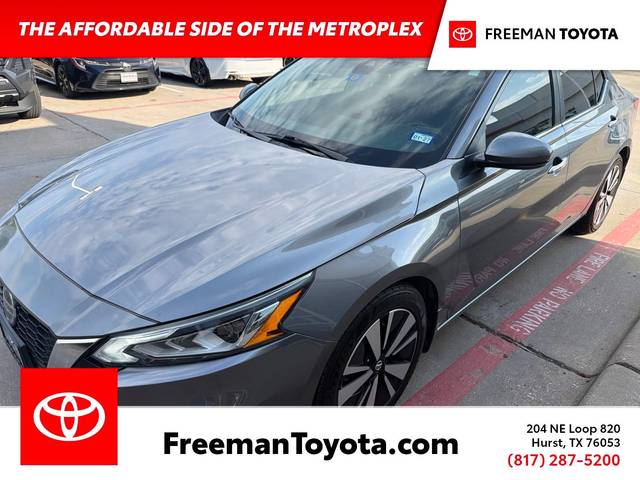 2021 Nissan Altima 2.5 SV FWD photo