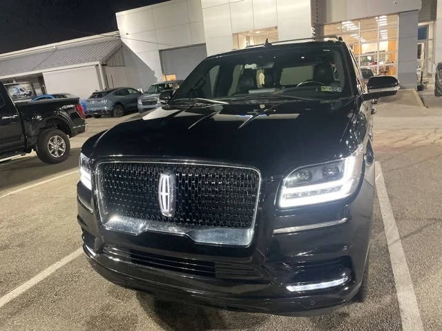 2020 Lincoln Navigator Reserve 4WD photo