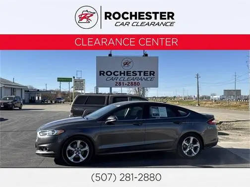 2015 Ford Fusion SE FWD photo