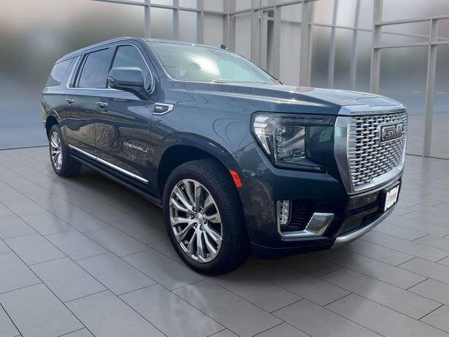 2021 GMC Yukon XL Denali 4WD photo