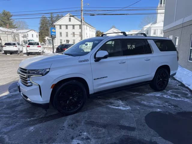 2021 Chevrolet Suburban High Country 4WD photo