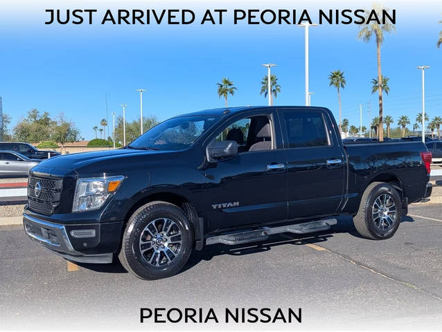 2021 Nissan Titan SV RWD photo