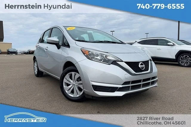 2018 Nissan Versa Note SV FWD photo