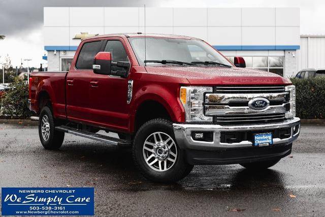 2017 Ford F-350 Super Duty Lariat 4WD photo