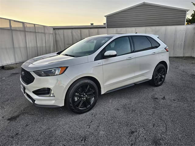 2020 Ford Edge ST Line AWD photo