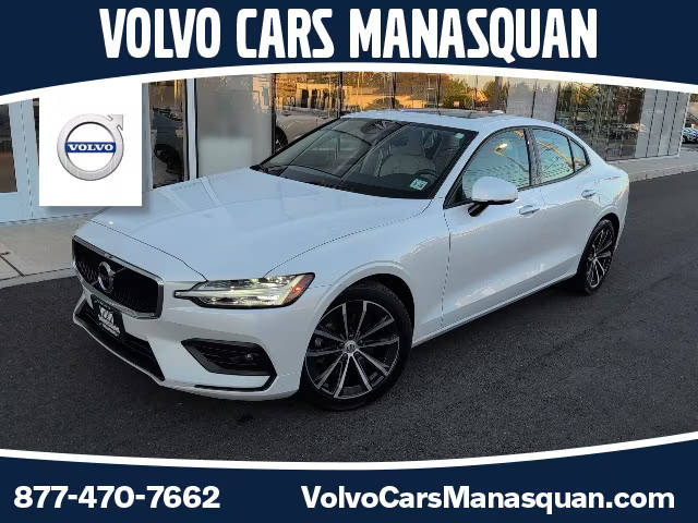 2021 Volvo S60 Momentum FWD photo