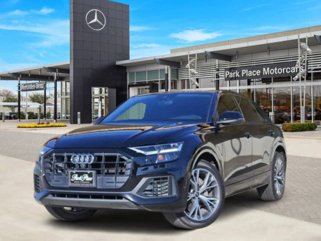 2021 Audi Q8 Premium AWD photo