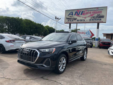 2021 Audi Q3 S line Premium AWD photo