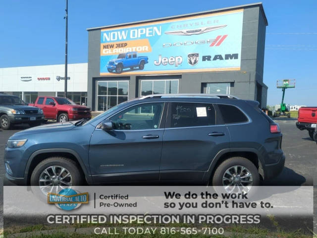 2021 Jeep Cherokee Latitude Plus 4WD photo