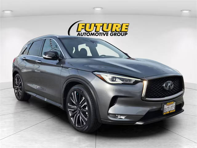 2021 Infiniti QX50 LUXE AWD photo
