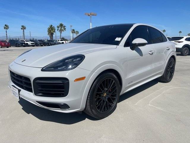 2021 Porsche Cayenne Coupe GTS AWD photo