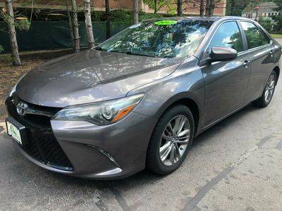 2015 Toyota Camry SE FWD photo