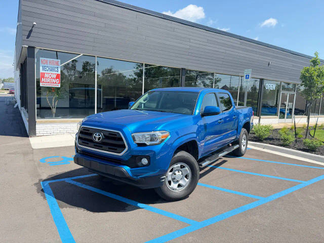 2016 Toyota Tacoma SR5 4WD photo