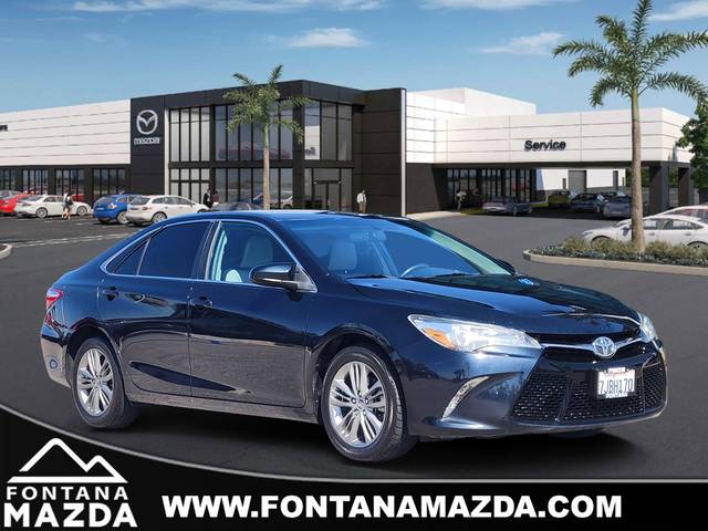2015 Toyota Camry SE FWD photo