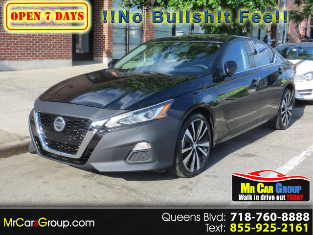 2021 Nissan Altima 2.5 SR AWD photo