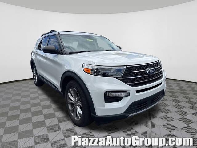 2021 Ford Explorer XLT 4WD photo