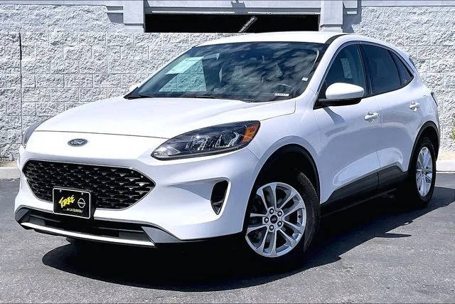 2020 Ford Escape SE FWD photo